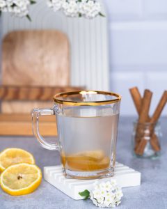 خرید لیوان لب طلایی