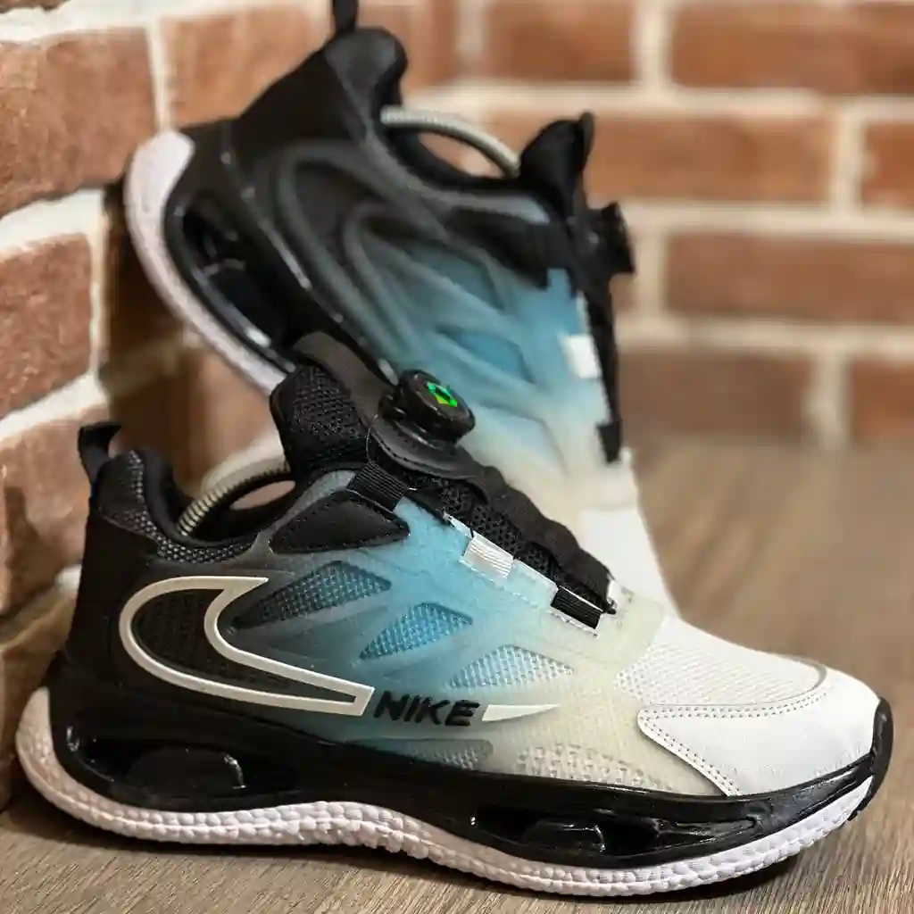 ترفندهای کفش آرسی برای تمیز نگه داشتن کفش مردانه