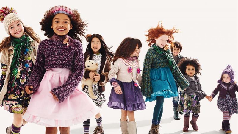 تحصیل در رشته طراحی لباس برای کودکان