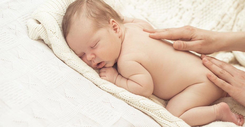 برآمدگی ستون فقرات در نوزاد و کودک